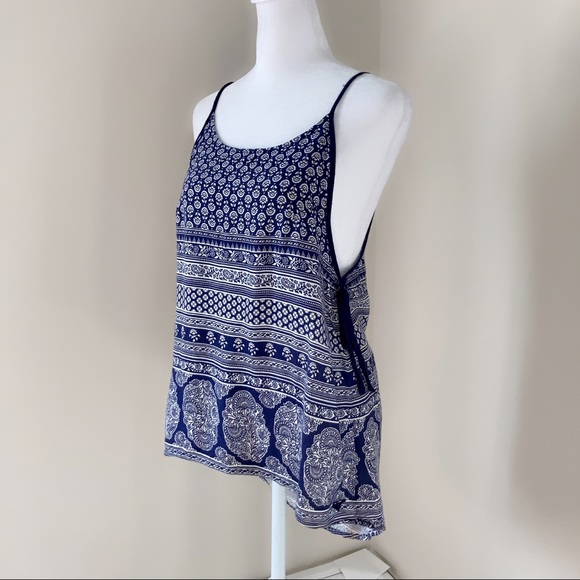 Roxy womens Vavy and WhiteTank Top Boho Navy Peep Hole Back size S - Picture 2 of 12